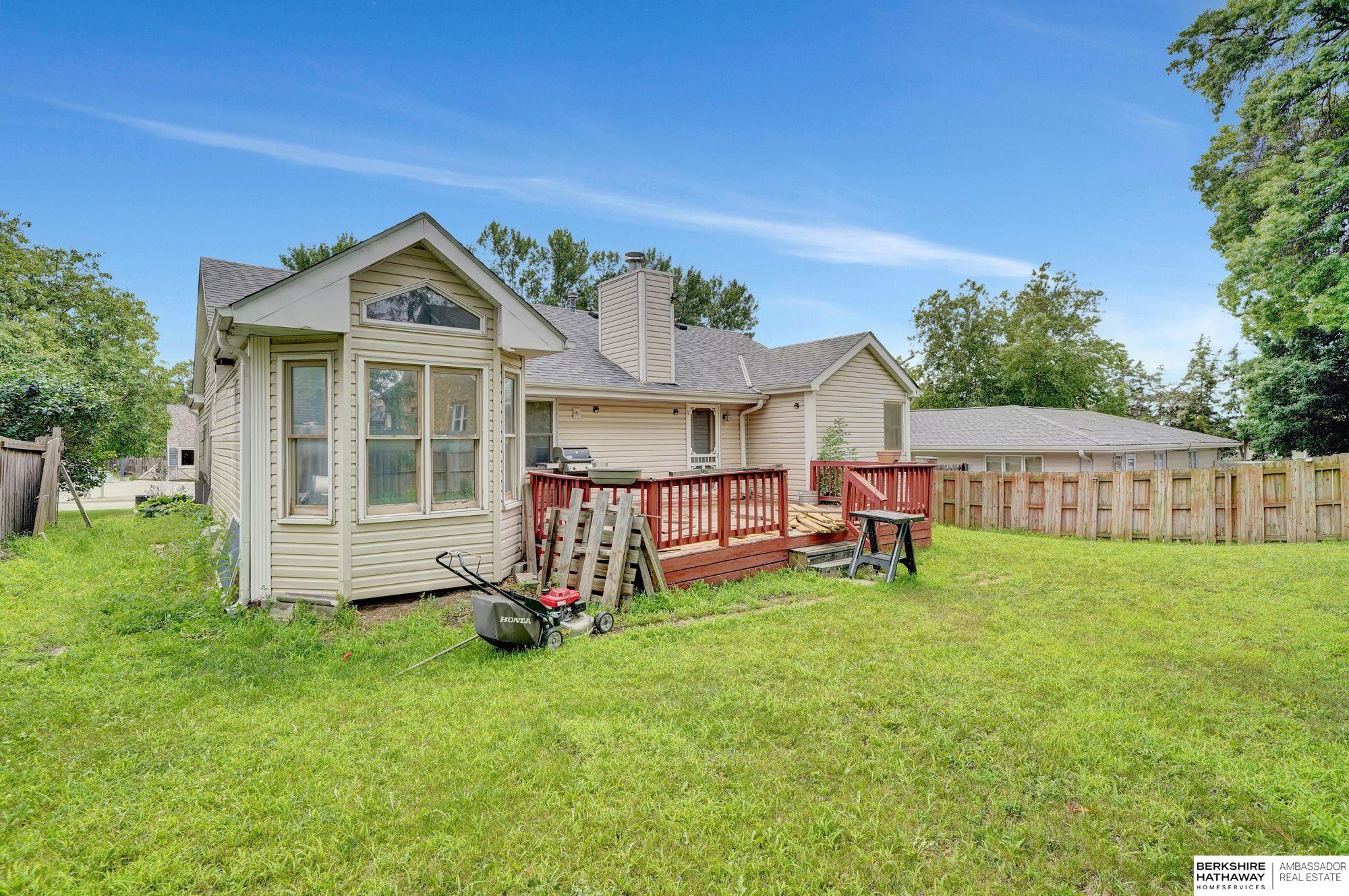 Lincoln, Nebraska 68512, United States, 3 Bedrooms Bedrooms, ,2 BathroomsBathrooms,Residential,Active,224615