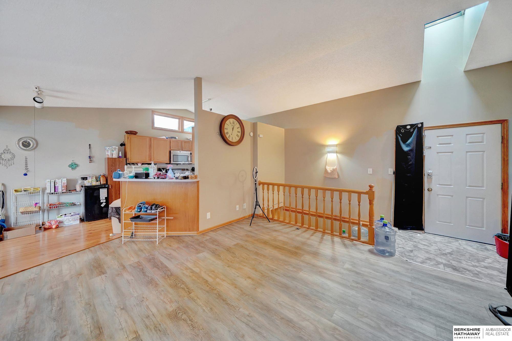 Lincoln, Nebraska 68512, United States, 3 Bedrooms Bedrooms, ,2 BathroomsBathrooms,Residential,Active,224615