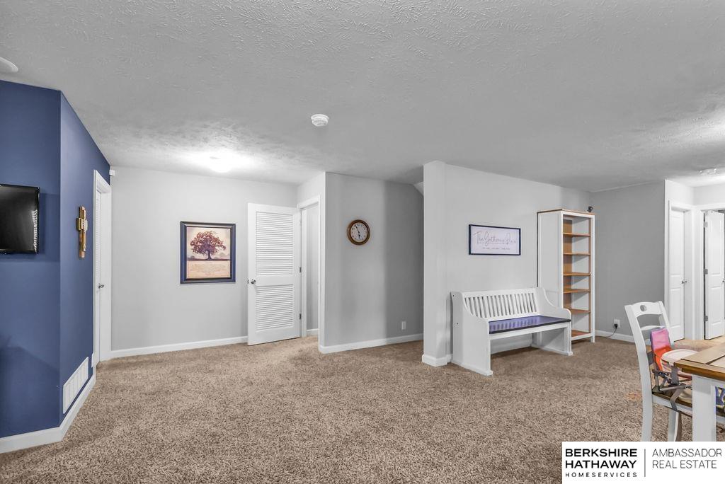 Bellevue, Nebraska 68123, United States, 4 Bedrooms Bedrooms, ,3 BathroomsBathrooms,Residential,Active,146965