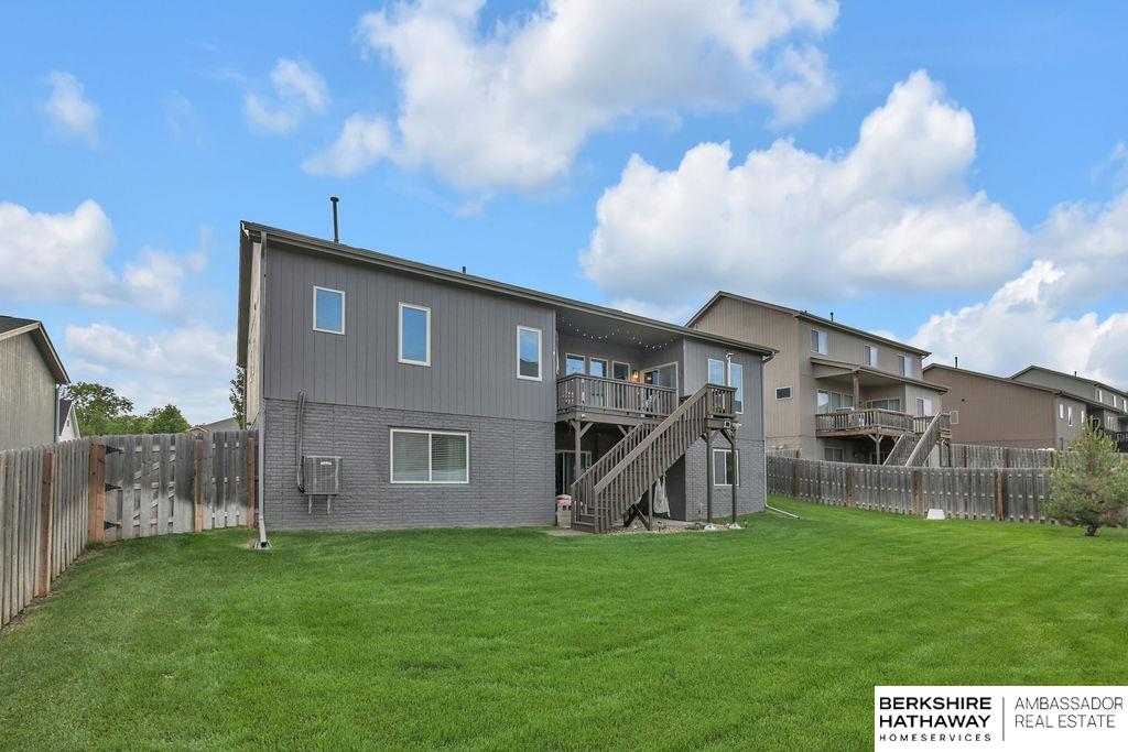 Bellevue, Nebraska 68123, United States, 4 Bedrooms Bedrooms, ,3 BathroomsBathrooms,Residential,Active,146965