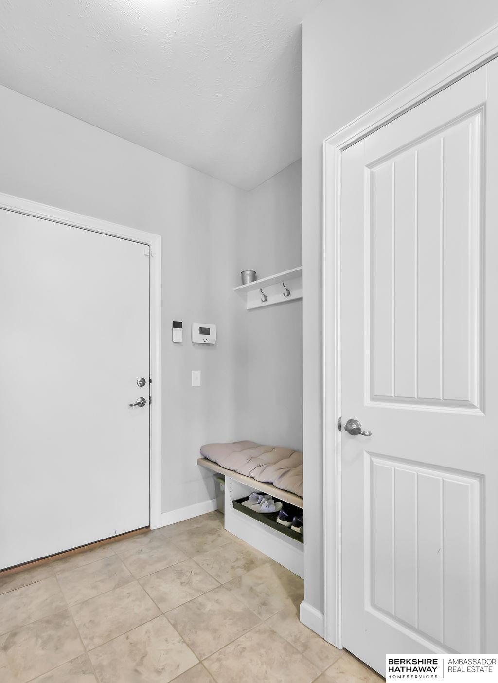 Bellevue, Nebraska 68123, United States, 4 Bedrooms Bedrooms, ,3 BathroomsBathrooms,Residential,Active,146965