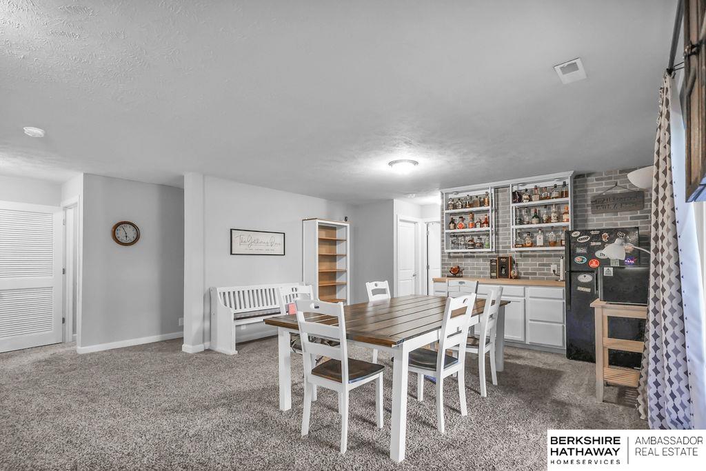 Bellevue, Nebraska 68123, United States, 4 Bedrooms Bedrooms, ,3 BathroomsBathrooms,Residential,Active,146965