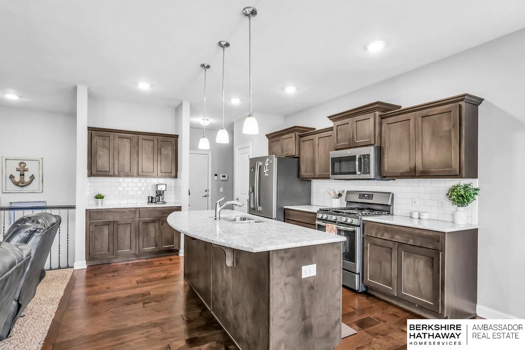 Bellevue, Nebraska 68123, United States, 4 Bedrooms Bedrooms, ,3 BathroomsBathrooms,Residential,Active,146965