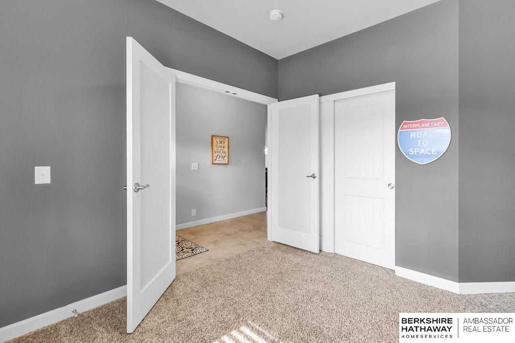 Bellevue, Nebraska 68123, United States, 4 Bedrooms Bedrooms, ,3 BathroomsBathrooms,Residential,Active,146965