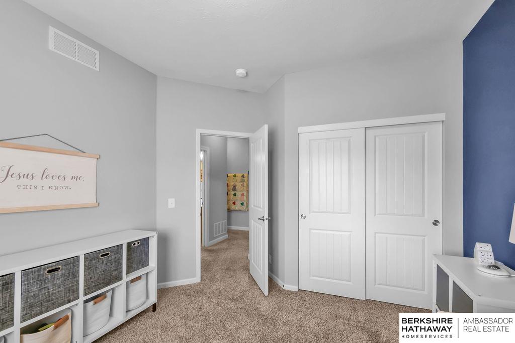 Bellevue, Nebraska 68123, United States, 4 Bedrooms Bedrooms, ,3 BathroomsBathrooms,Residential,Active,146965