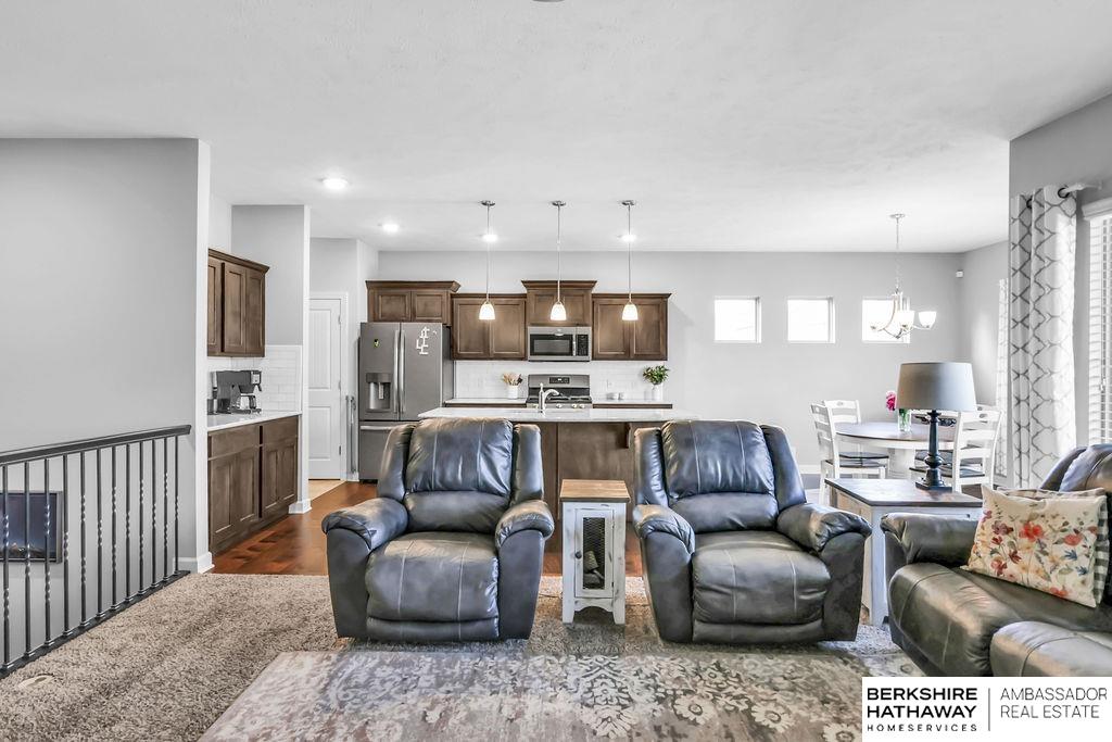 Bellevue, Nebraska 68123, United States, 4 Bedrooms Bedrooms, ,3 BathroomsBathrooms,Residential,Active,146965