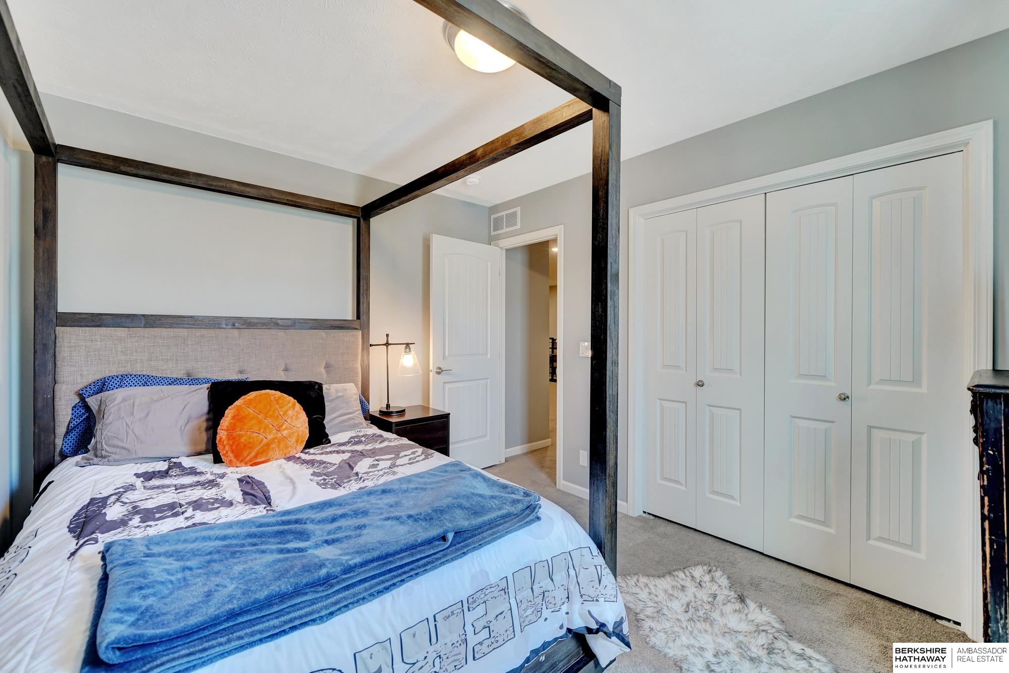 Papillion, Nebraska 68046, United States, 4 Bedrooms Bedrooms, ,3 BathroomsBathrooms,Residential,Active,181658