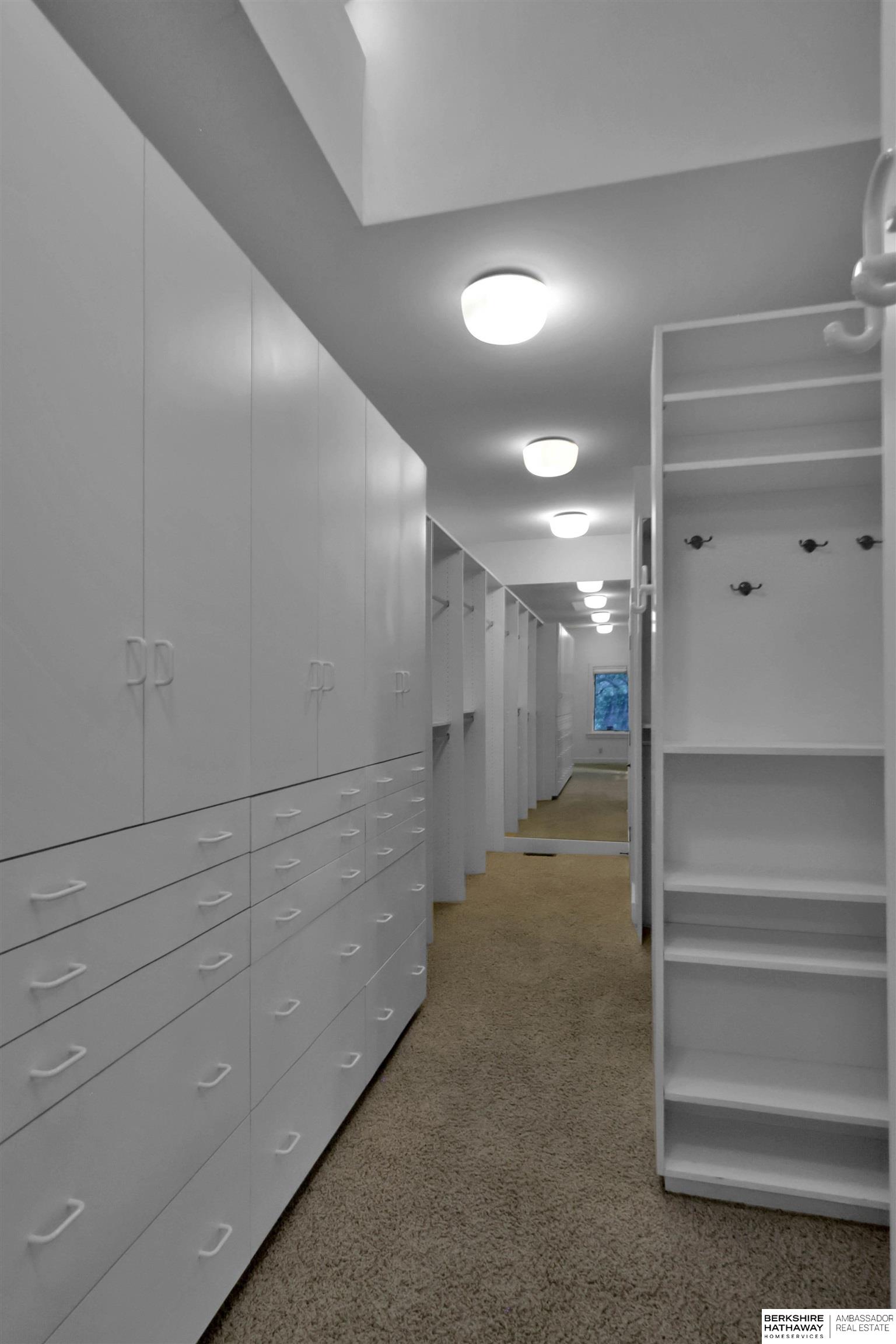 Valley, Nebraska 68064, United States, 4 Bedrooms Bedrooms, ,4 BathroomsBathrooms,Residential,Active,127093