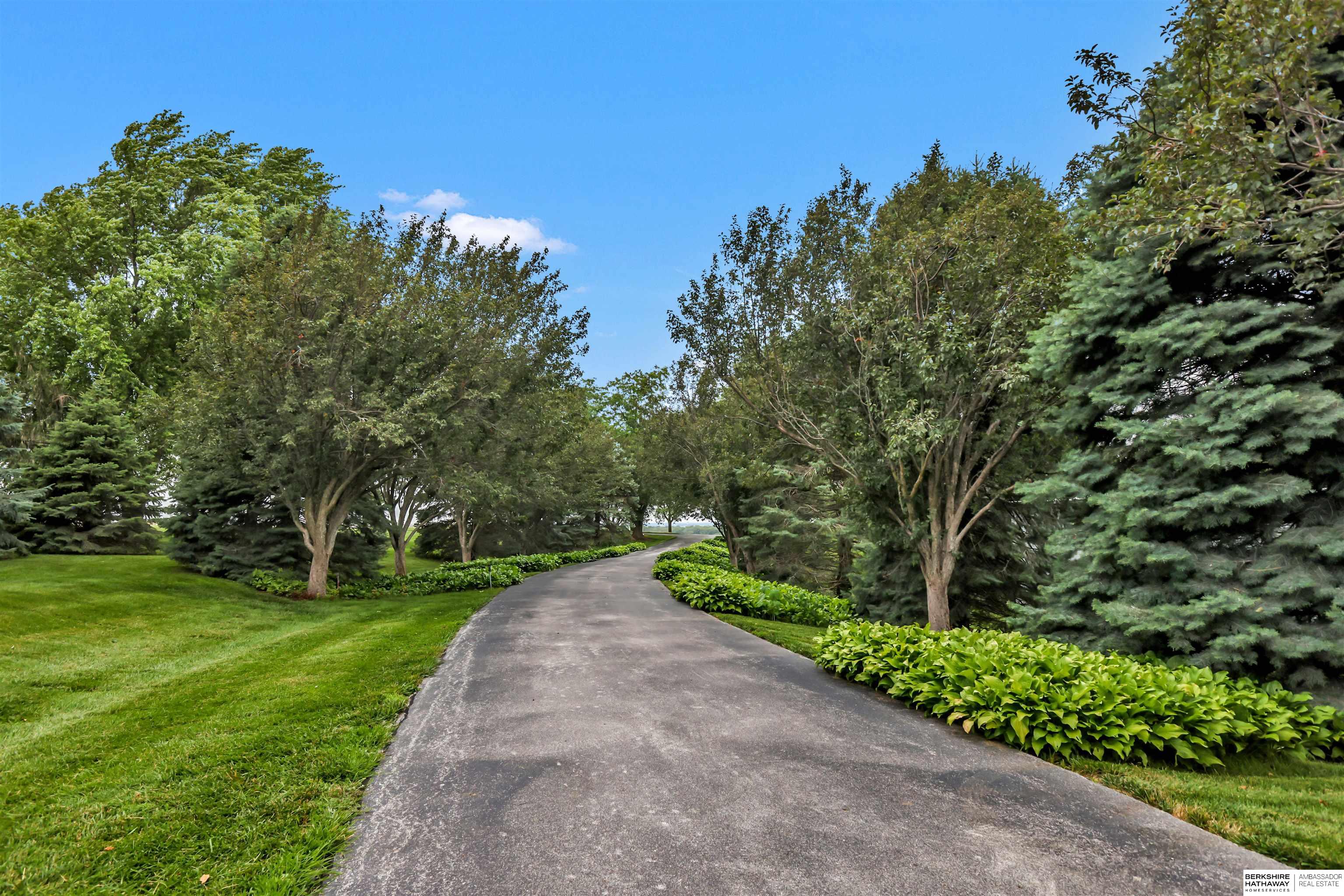 Valley, Nebraska 68064, United States, 4 Bedrooms Bedrooms, ,4 BathroomsBathrooms,Residential,Active,127093