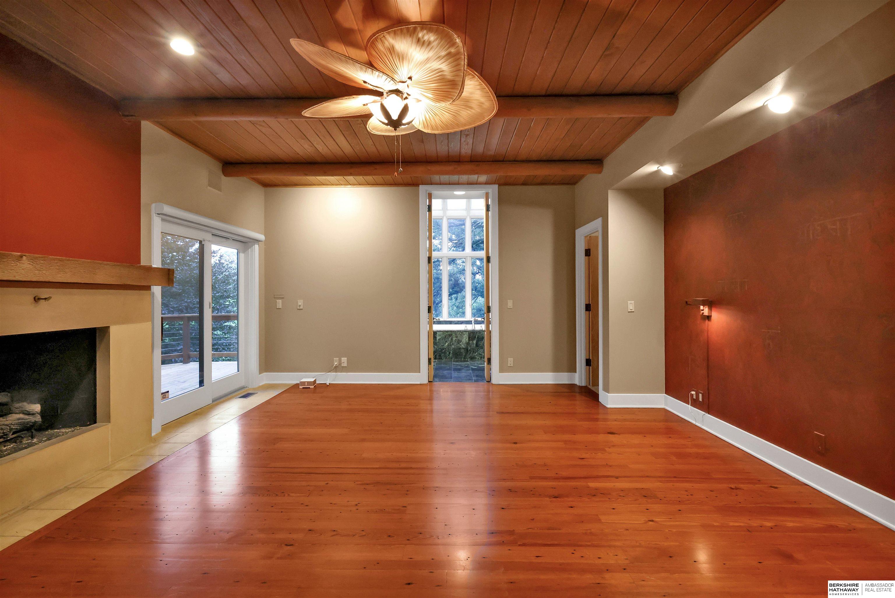 Valley, Nebraska 68064, United States, 4 Bedrooms Bedrooms, ,4 BathroomsBathrooms,Residential,Active,127093