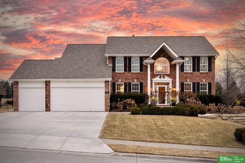 Photo of 1711 S 181st Street, Omaha, NE 68130 (MLS # 22603871)