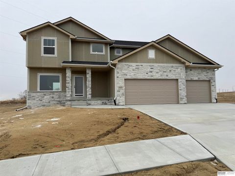 Photo of 18055 Sycamore Drive, Gretna, NE 68028 (MLS # 22600244)
