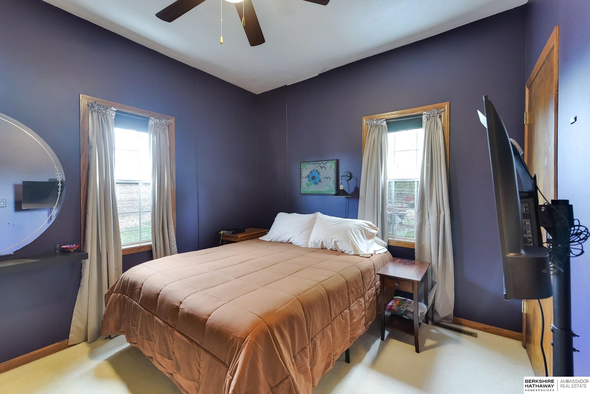 Omaha, Nebraska 68105, United States, 1 Bedroom Bedrooms, ,1 BathroomBathrooms,Residential,Pending,122050