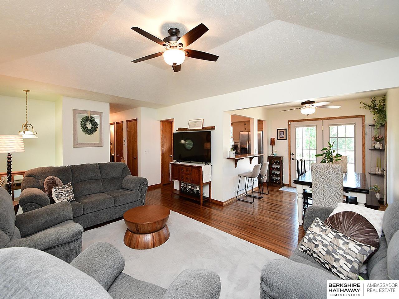 Omaha, Nebraska 68137, United States, 3 Bedrooms Bedrooms, ,2 BathroomsBathrooms,Residential,Active,180287