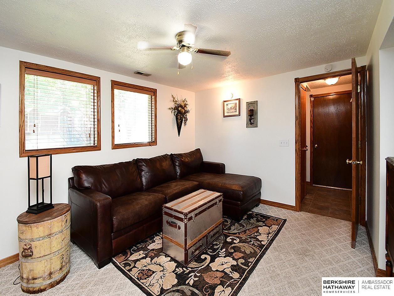 Omaha, Nebraska 68137, United States, 3 Bedrooms Bedrooms, ,2 BathroomsBathrooms,Residential,Active,180287