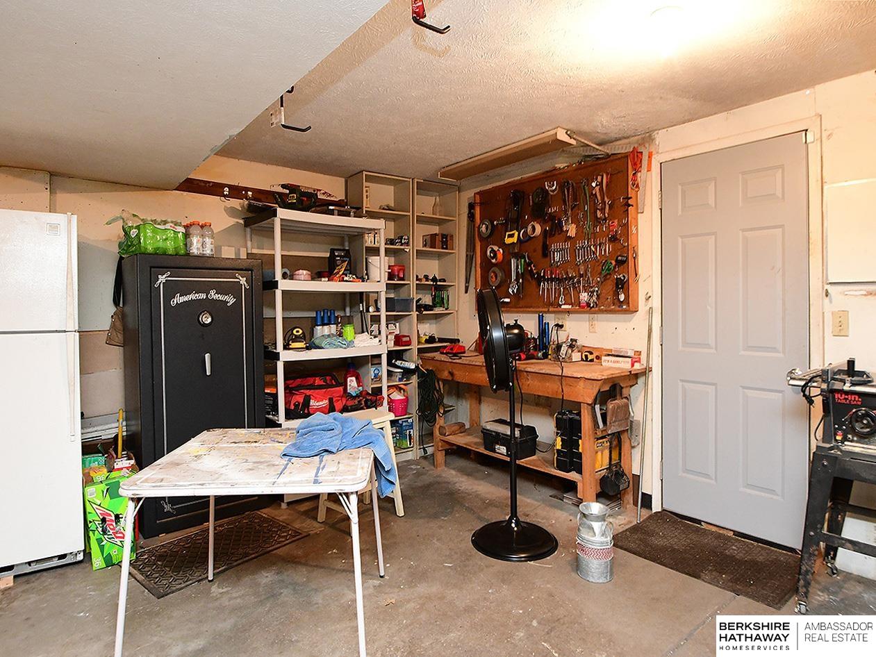 Omaha, Nebraska 68137, United States, 3 Bedrooms Bedrooms, ,2 BathroomsBathrooms,Residential,Active,180287