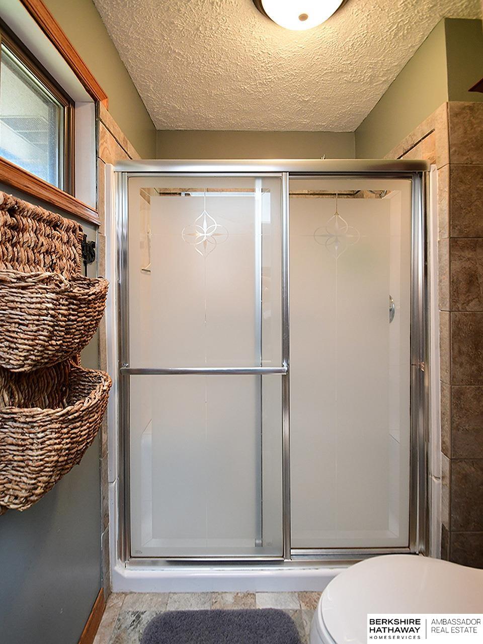 Omaha, Nebraska 68137, United States, 3 Bedrooms Bedrooms, ,2 BathroomsBathrooms,Residential,Active,180287