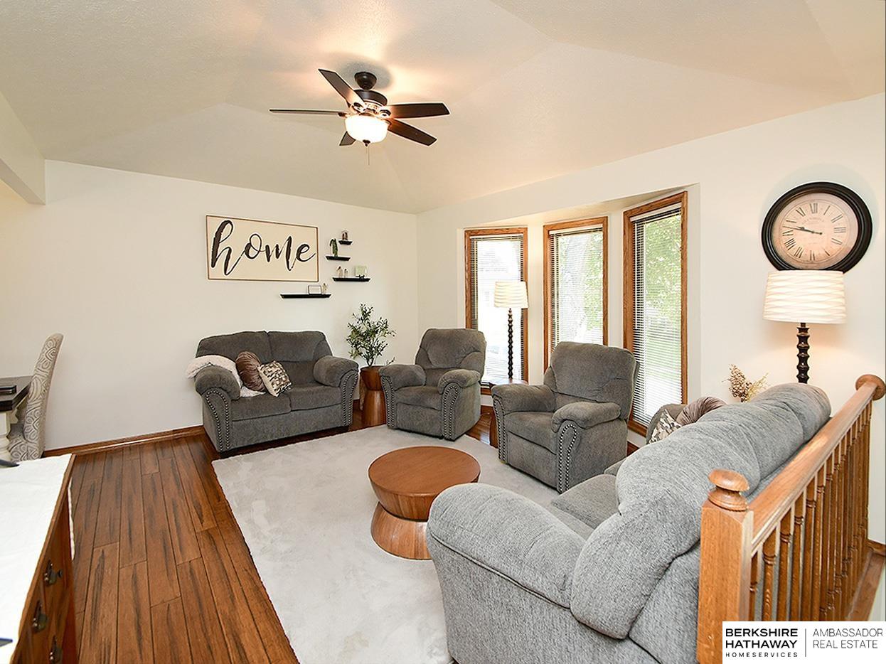 Omaha, Nebraska 68137, United States, 3 Bedrooms Bedrooms, ,2 BathroomsBathrooms,Residential,Active,180287