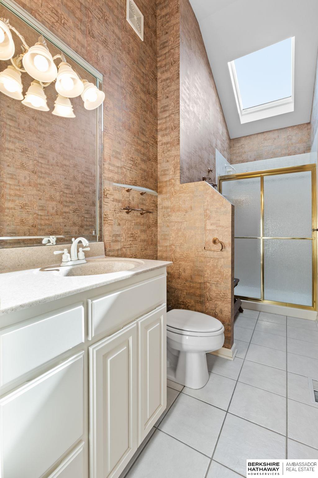 Omaha, Nebraska 68136, United States, 3 Bedrooms Bedrooms, ,3 BathroomsBathrooms,Residential,Active,219347