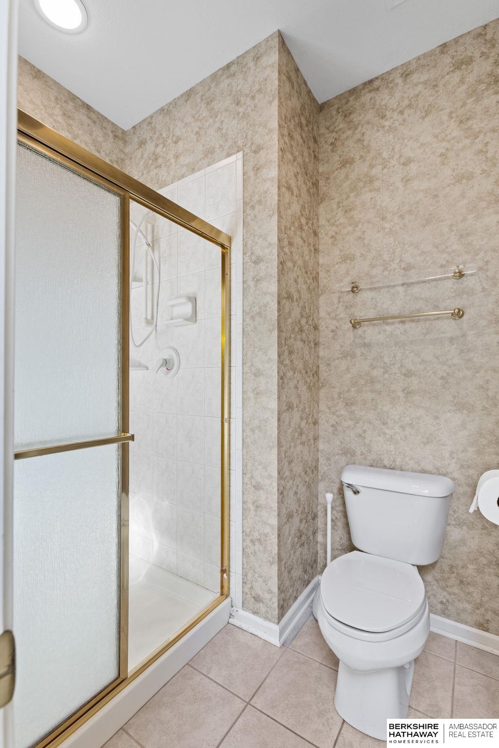 Omaha, Nebraska 68136, United States, 3 Bedrooms Bedrooms, ,3 BathroomsBathrooms,Residential,Active,219347