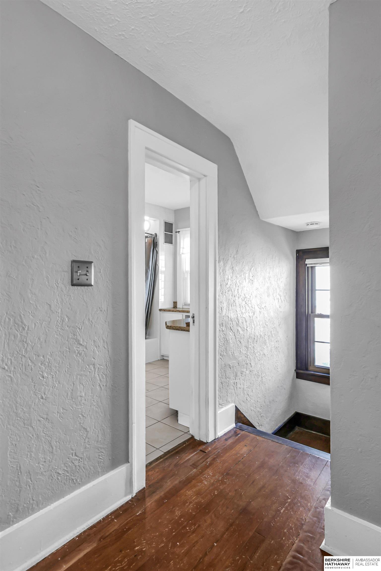 Omaha, Nebraska 68132, United States, 4 Bedrooms Bedrooms, ,2 BathroomsBathrooms,Residential,Active,164592