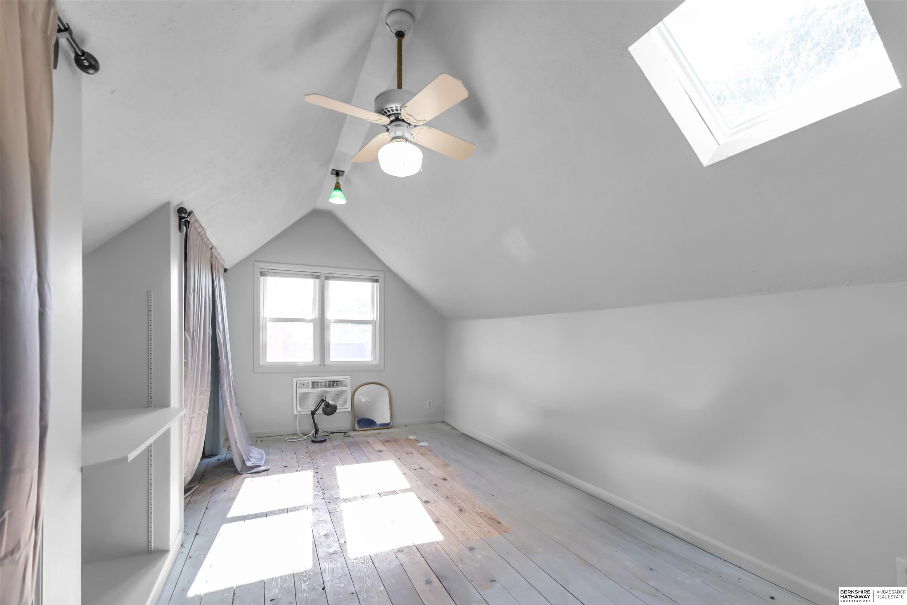 Omaha, Nebraska 68132, United States, 4 Bedrooms Bedrooms, ,2 BathroomsBathrooms,Residential,Active,164592