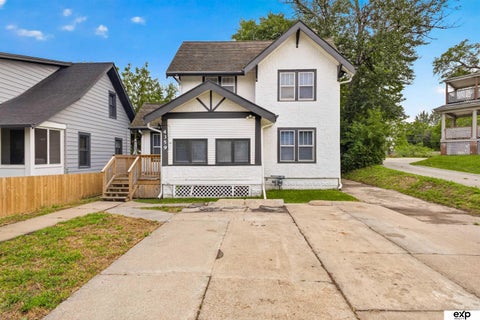 Photo of 4359 Hamilton Street, Omaha, NE 68131 (MLS # 22627226)