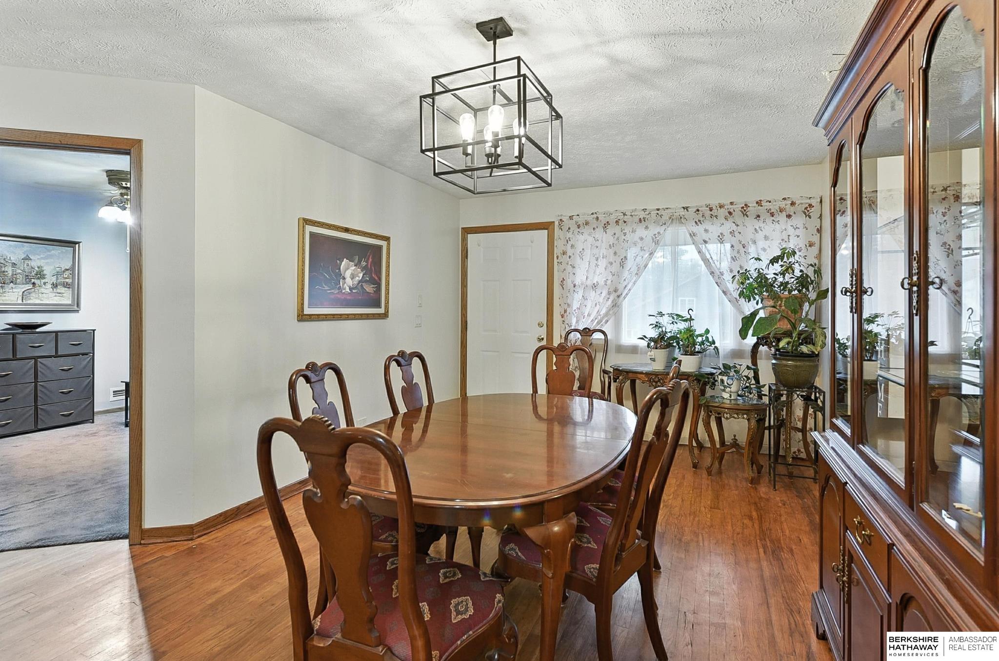 Omaha, Nebraska 68132, United States, 3 Bedrooms Bedrooms, ,1 BathroomBathrooms,Residential,Active,165358