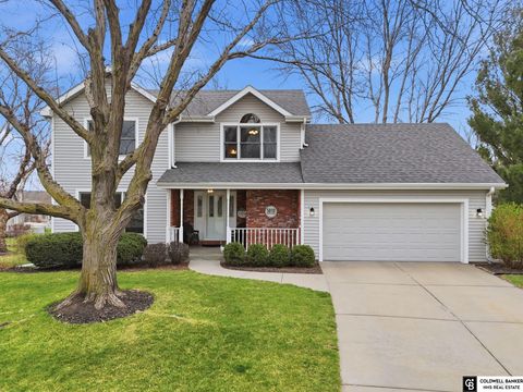 Photo of 5810 Barjona Place, Lincoln, NE 68516 (MLS # 22609200)