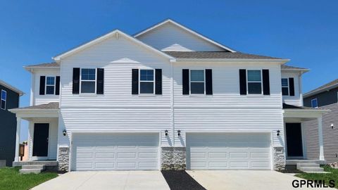 Photo of 7806 N 169 Street, Bennington, NE 68007 (MLS # 22525917)
