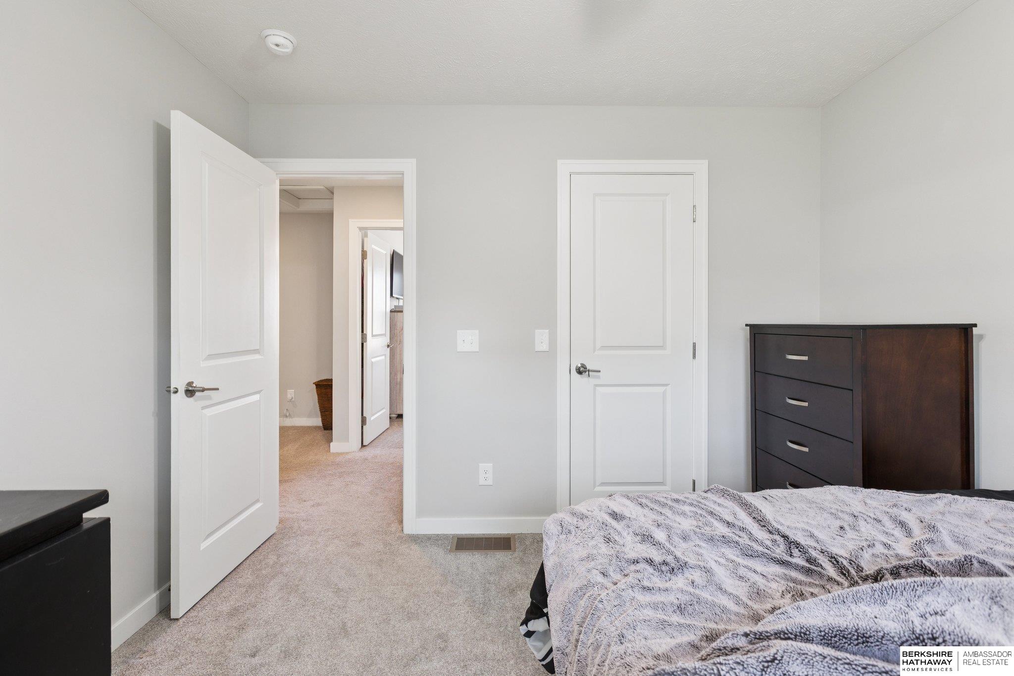 Gretna, Nebraska 68028, United States, 4 Bedrooms Bedrooms, ,2 BathroomsBathrooms,Residential,Active,244267