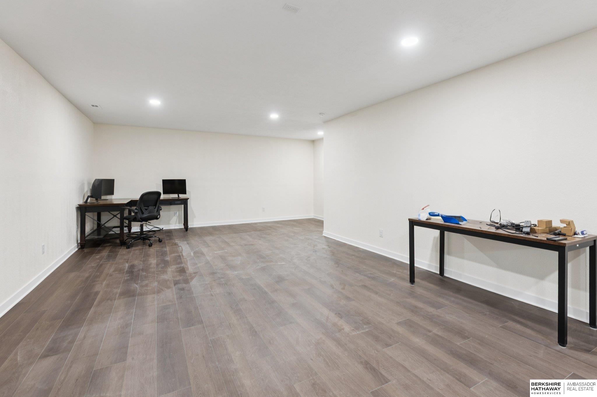 Gretna, Nebraska 68028, United States, 4 Bedrooms Bedrooms, ,2 BathroomsBathrooms,Residential,Active,244267