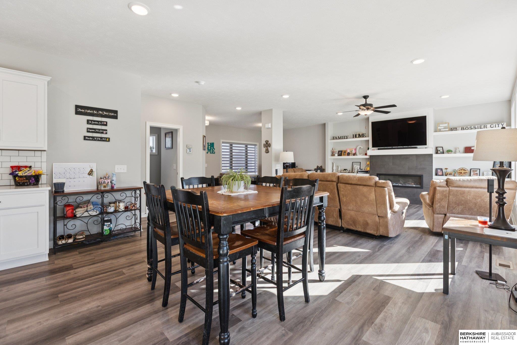 Gretna, Nebraska 68028, United States, 4 Bedrooms Bedrooms, ,2 BathroomsBathrooms,Residential,Active,244267