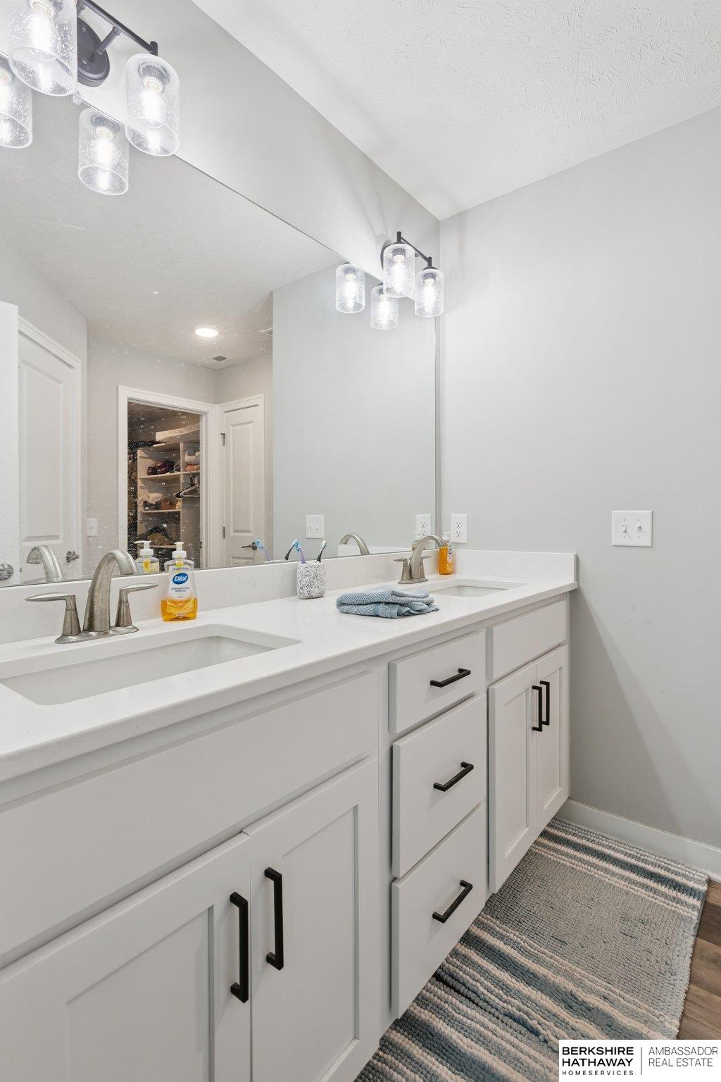 Gretna, Nebraska 68028, United States, 4 Bedrooms Bedrooms, ,2 BathroomsBathrooms,Residential,Active,244267