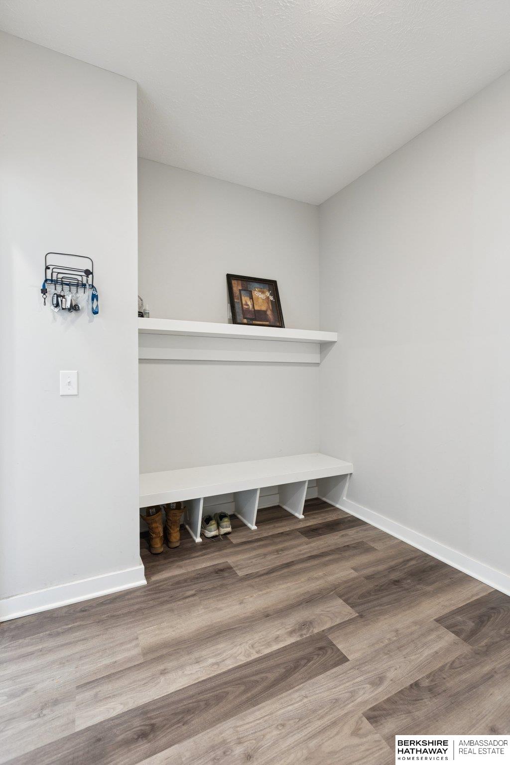 Gretna, Nebraska 68028, United States, 4 Bedrooms Bedrooms, ,2 BathroomsBathrooms,Residential,Active,244267