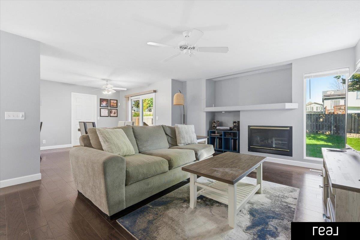 Omaha, Nebraska 68137, United States, 3 Bedrooms Bedrooms, ,2 BathroomsBathrooms,Residential,Active,232428