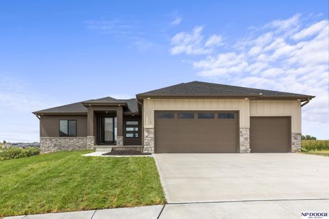 Photo of 5712 N 199 Street, Elkhorn, NE 68022 (MLS # 22600984)