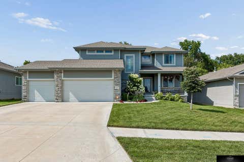 Photo of 4230 Barksdale Circle, Bellevue, NE 68123 (MLS # 22620151)