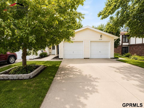 Photo of 2216 SW 19 Street, Lincoln, NE 68522 (MLS # 22622026)