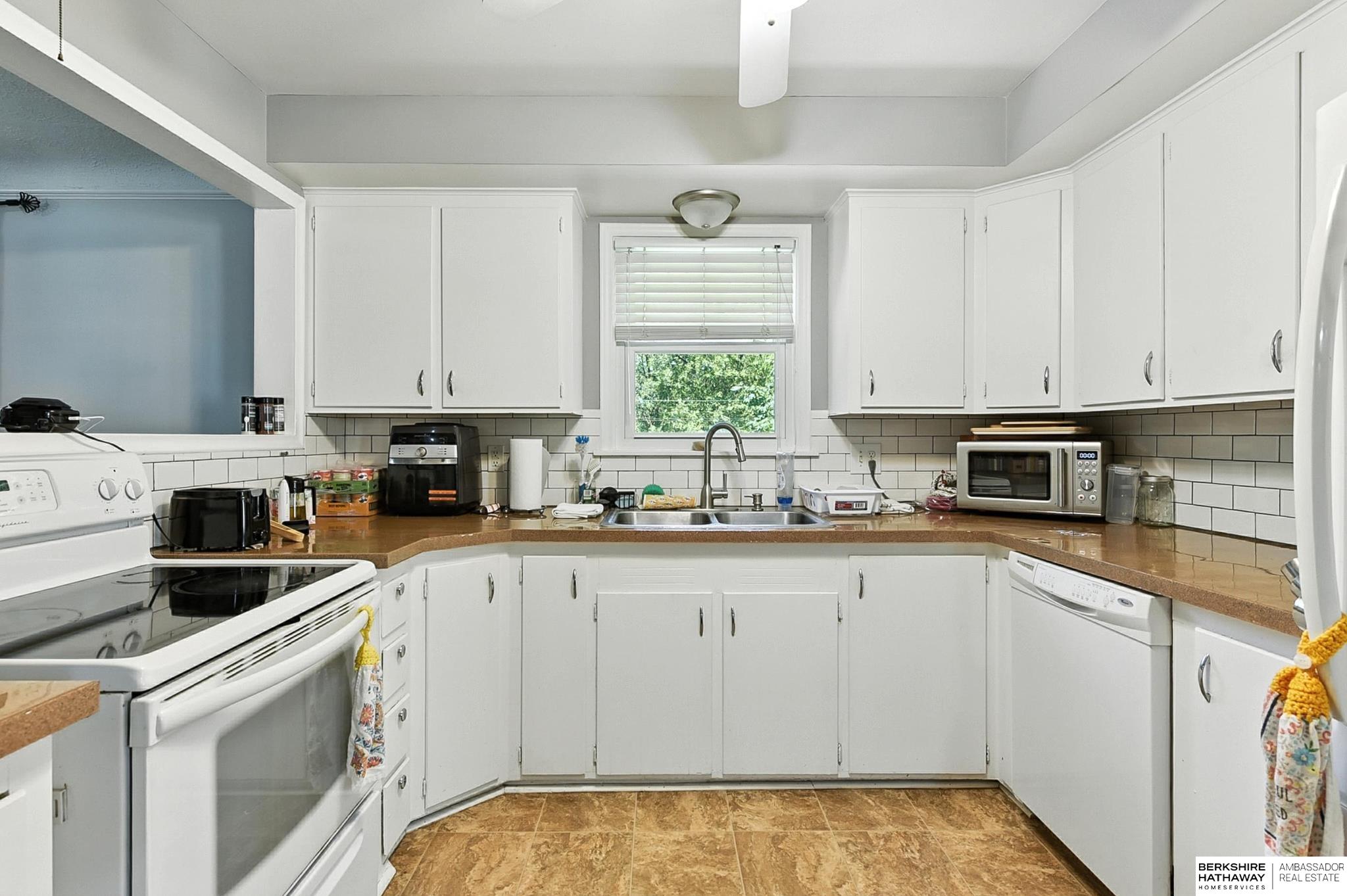 Omaha, Nebraska 68104, United States, 3 Bedrooms Bedrooms, ,2 BathroomsBathrooms,Residential,Active,178141