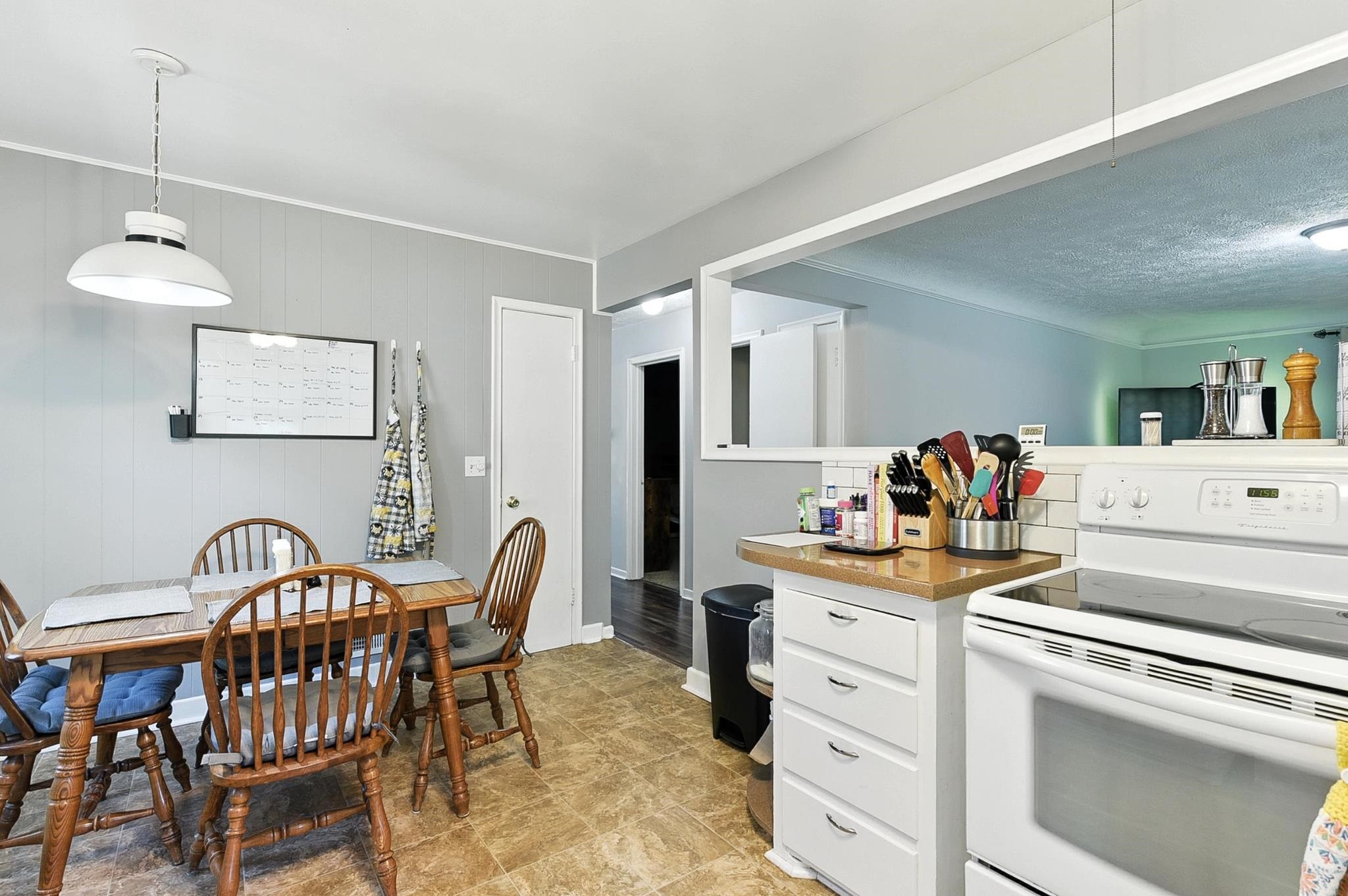 Omaha, Nebraska 68104, United States, 3 Bedrooms Bedrooms, ,2 BathroomsBathrooms,Residential,Active,178141