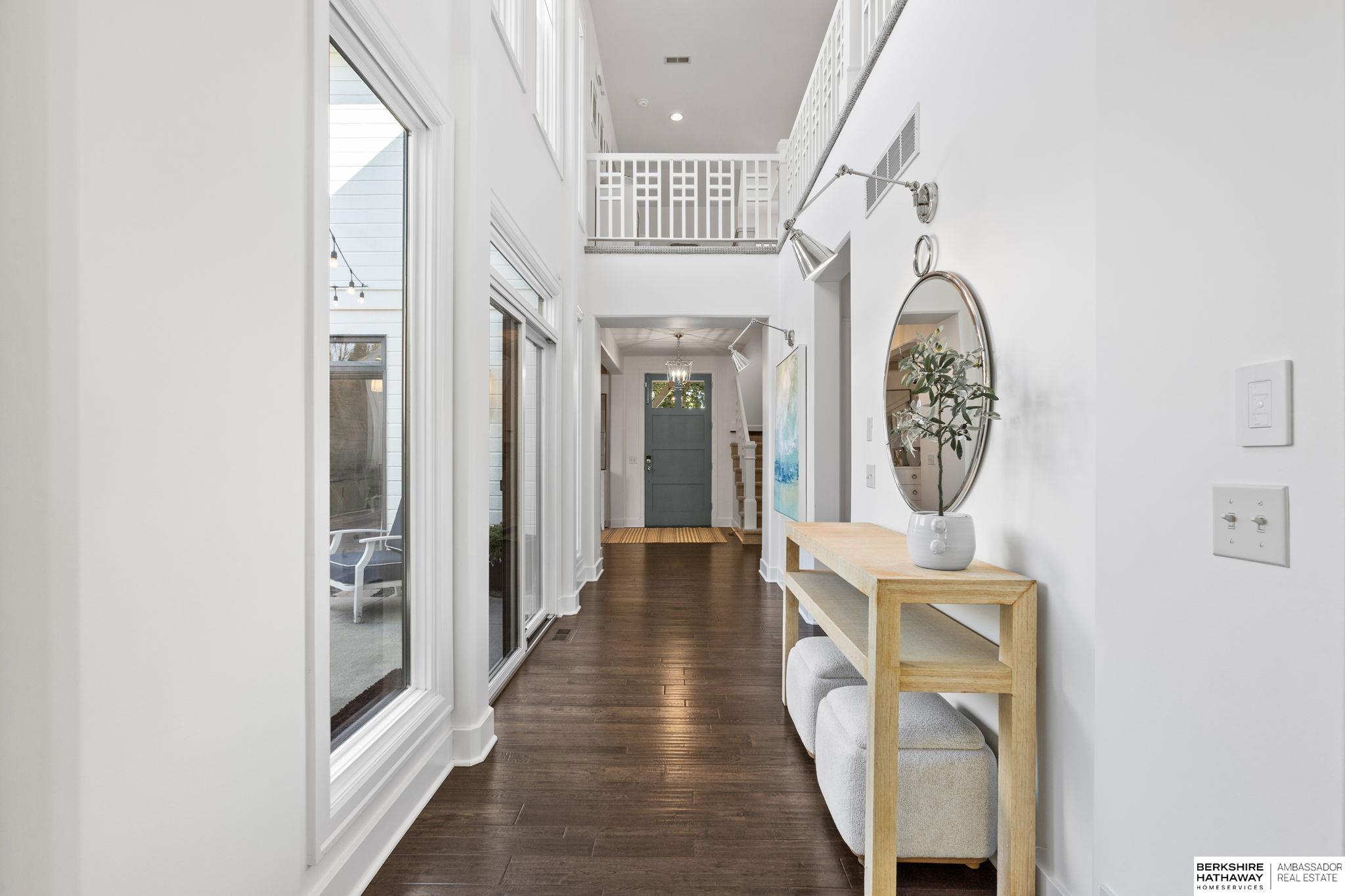 Omaha, Nebraska 68130, United States, 5 Bedrooms Bedrooms, ,5 BathroomsBathrooms,Residential,Active,229175