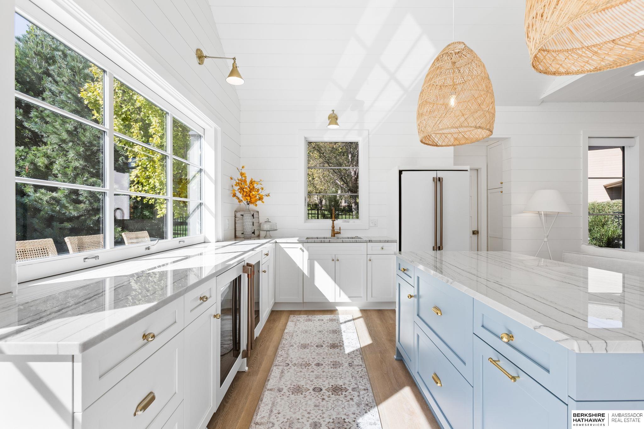 Omaha, Nebraska 68130, United States, 5 Bedrooms Bedrooms, ,5 BathroomsBathrooms,Residential,Active,229175