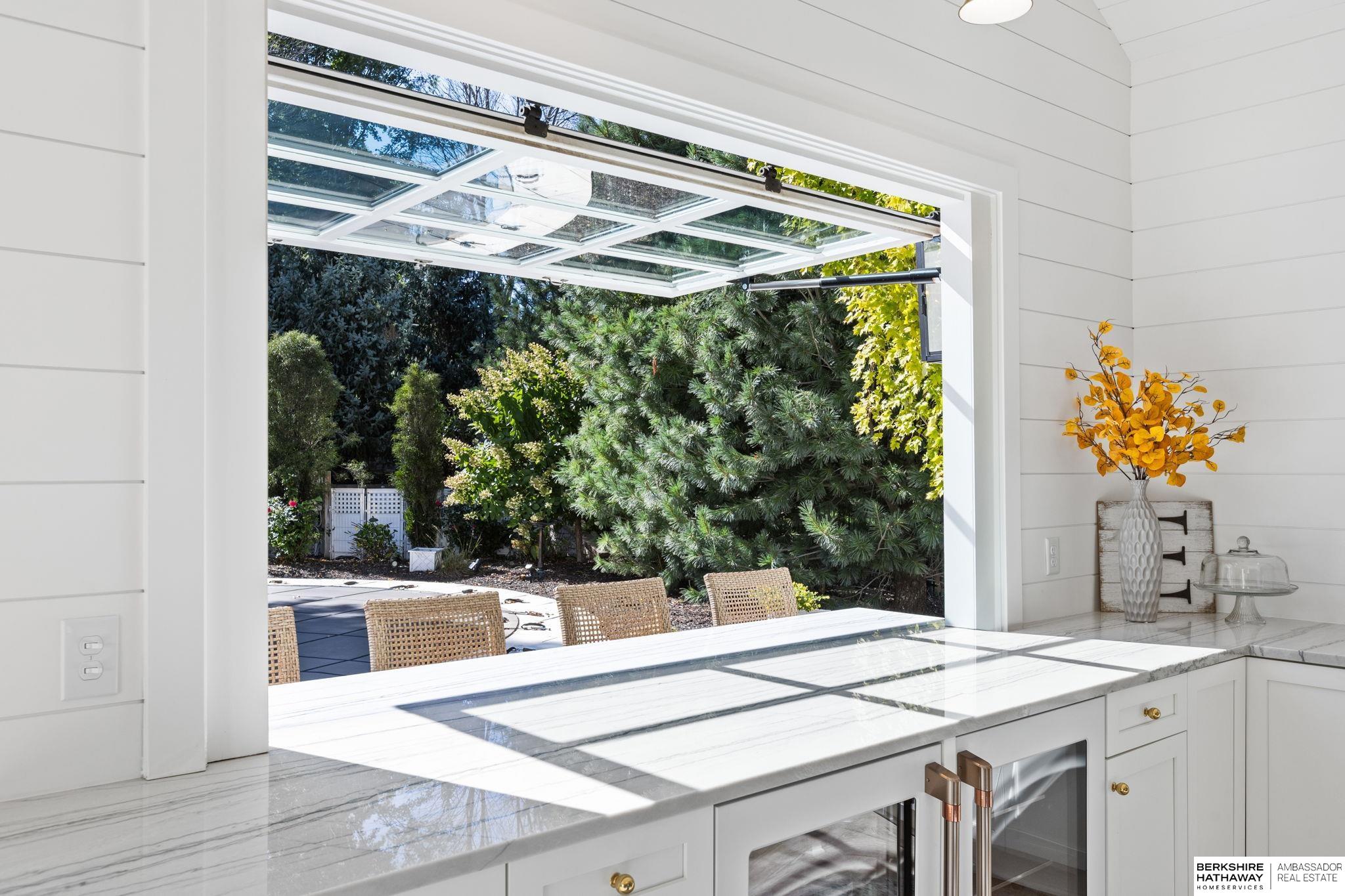 Omaha, Nebraska 68130, United States, 5 Bedrooms Bedrooms, ,5 BathroomsBathrooms,Residential,Active,229175