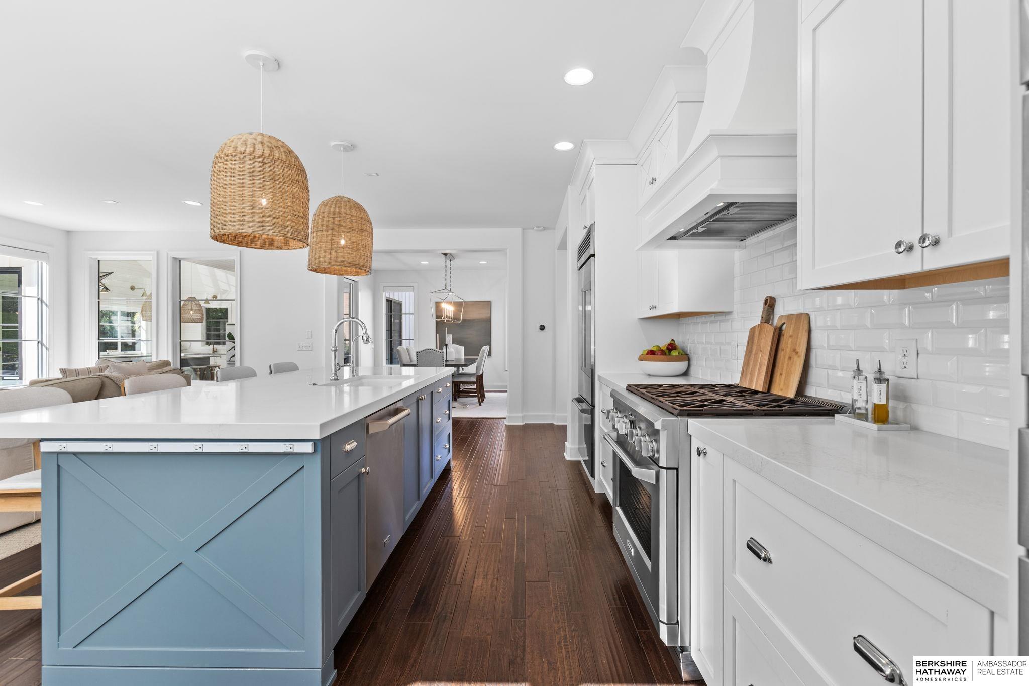 Omaha, Nebraska 68130, United States, 5 Bedrooms Bedrooms, ,5 BathroomsBathrooms,Residential,Active,229175