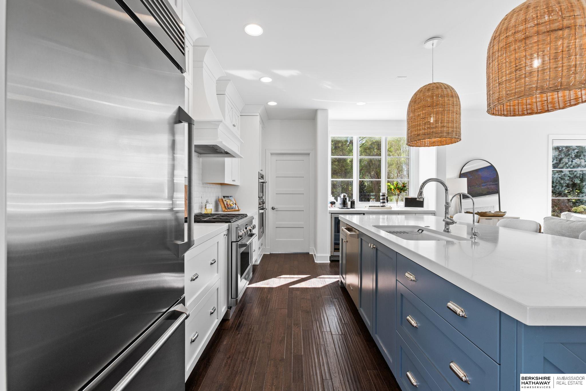 Omaha, Nebraska 68130, United States, 5 Bedrooms Bedrooms, ,5 BathroomsBathrooms,Residential,Active,229175