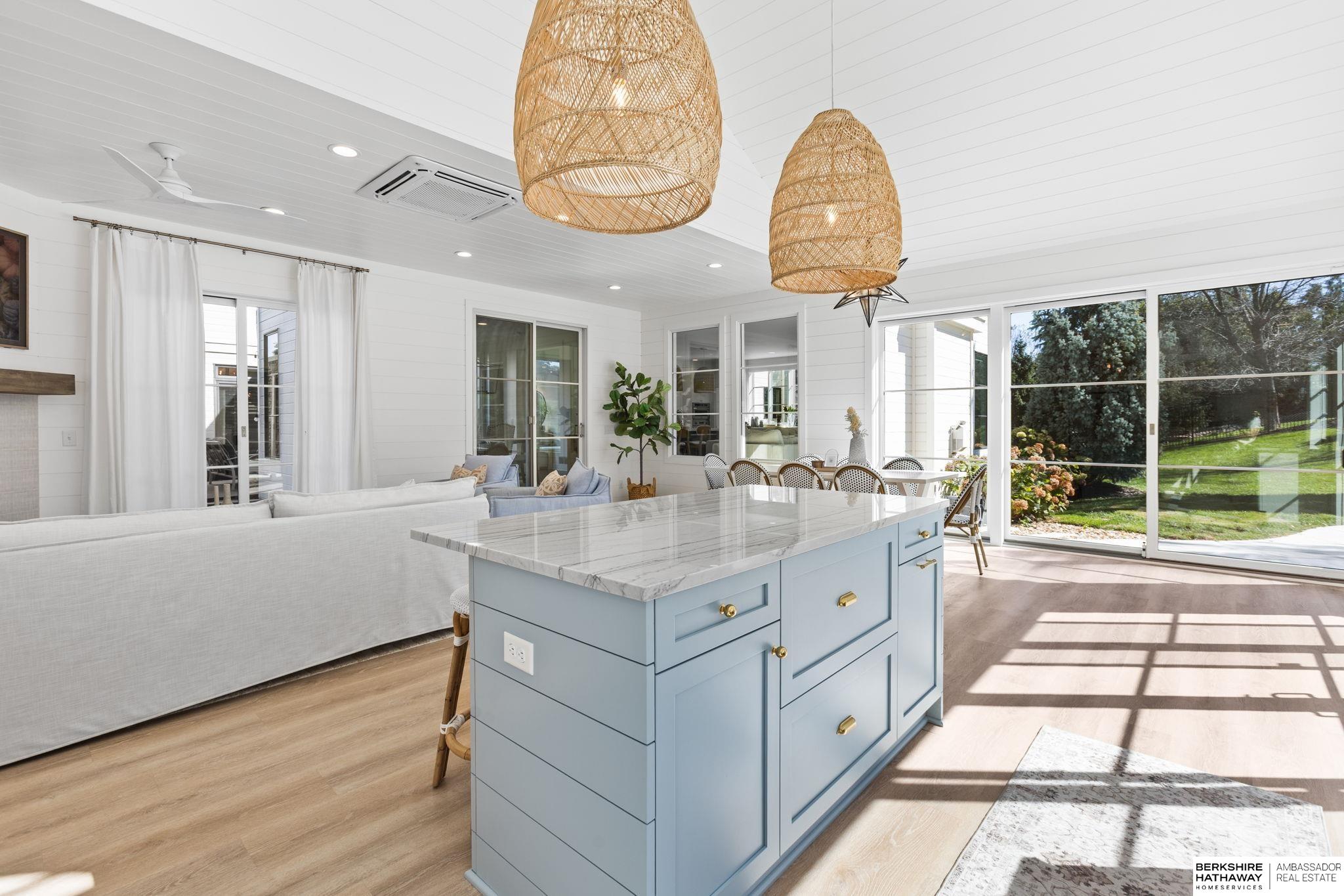 Omaha, Nebraska 68130, United States, 5 Bedrooms Bedrooms, ,5 BathroomsBathrooms,Residential,Active,229175