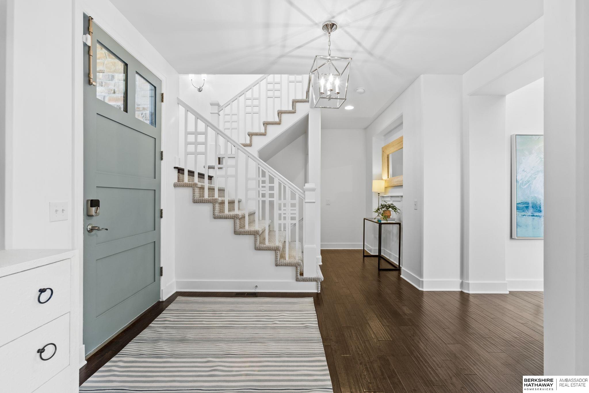 Omaha, Nebraska 68130, United States, 5 Bedrooms Bedrooms, ,5 BathroomsBathrooms,Residential,Active,229175