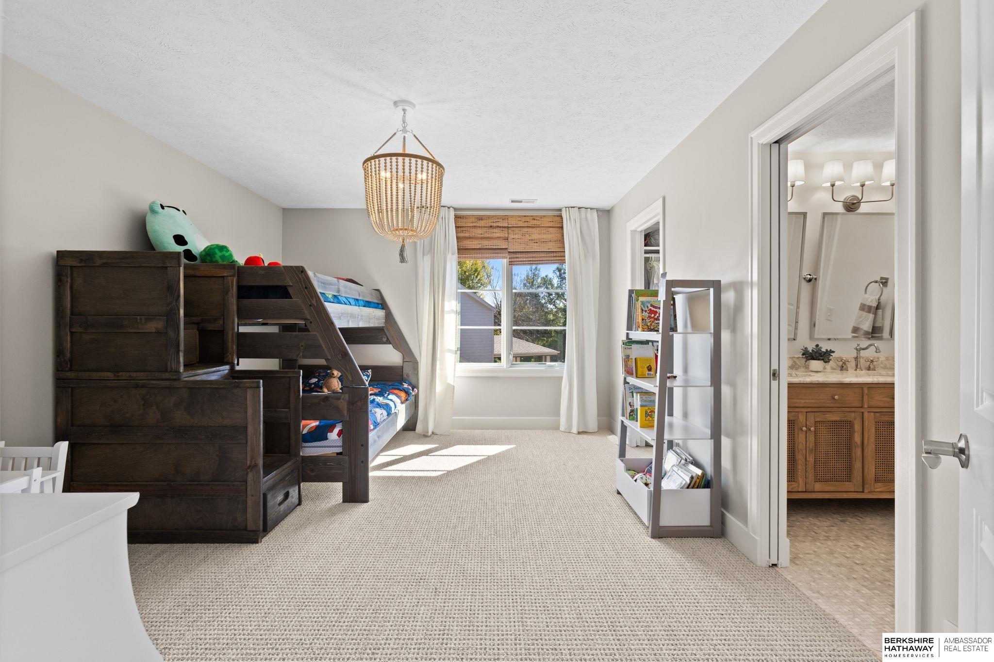 Omaha, Nebraska 68130, United States, 5 Bedrooms Bedrooms, ,5 BathroomsBathrooms,Residential,Active,229175