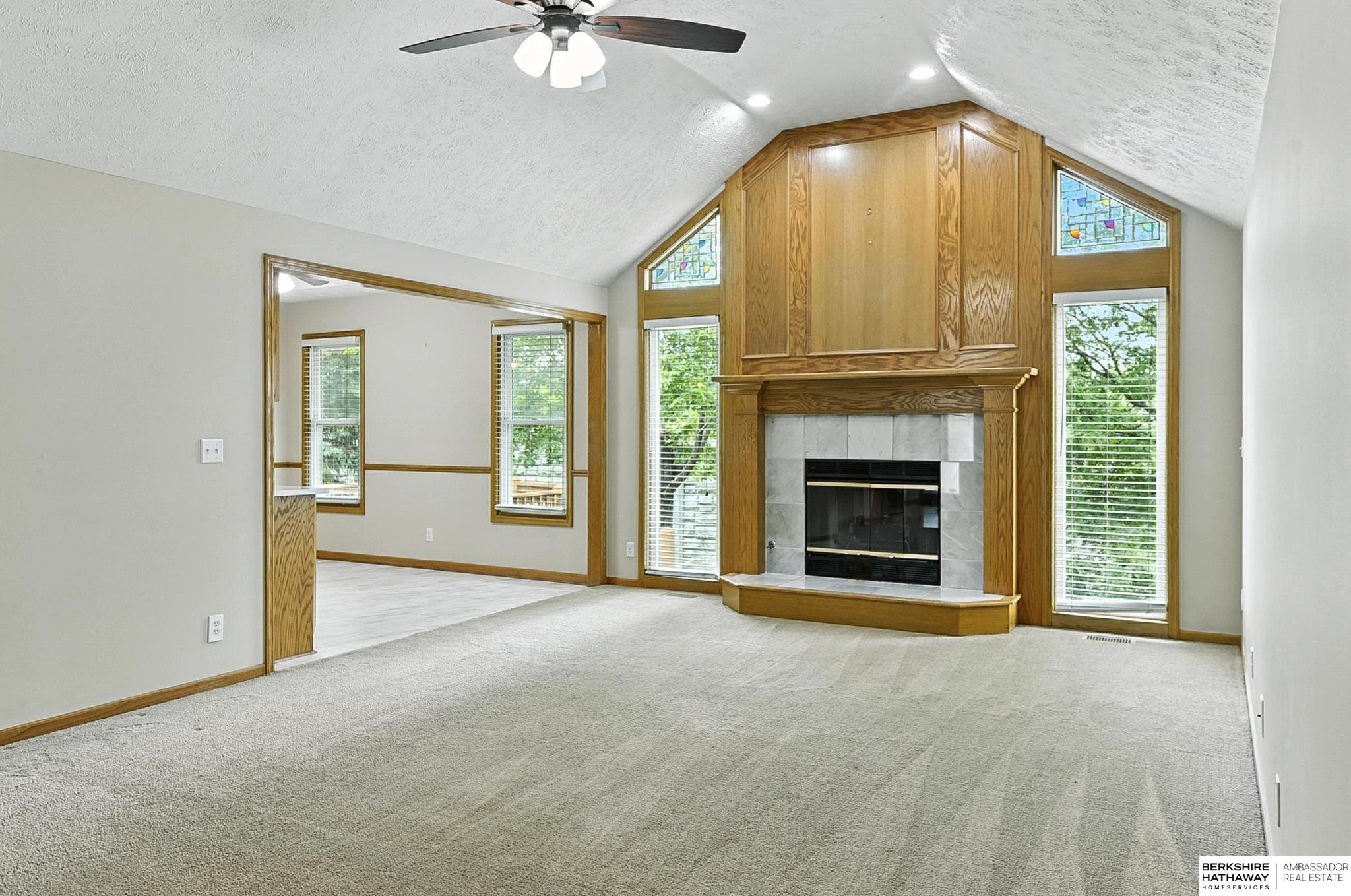 Omaha, Nebraska 68154, United States, 4 Bedrooms Bedrooms, ,3 BathroomsBathrooms,Residential,Pending,159937